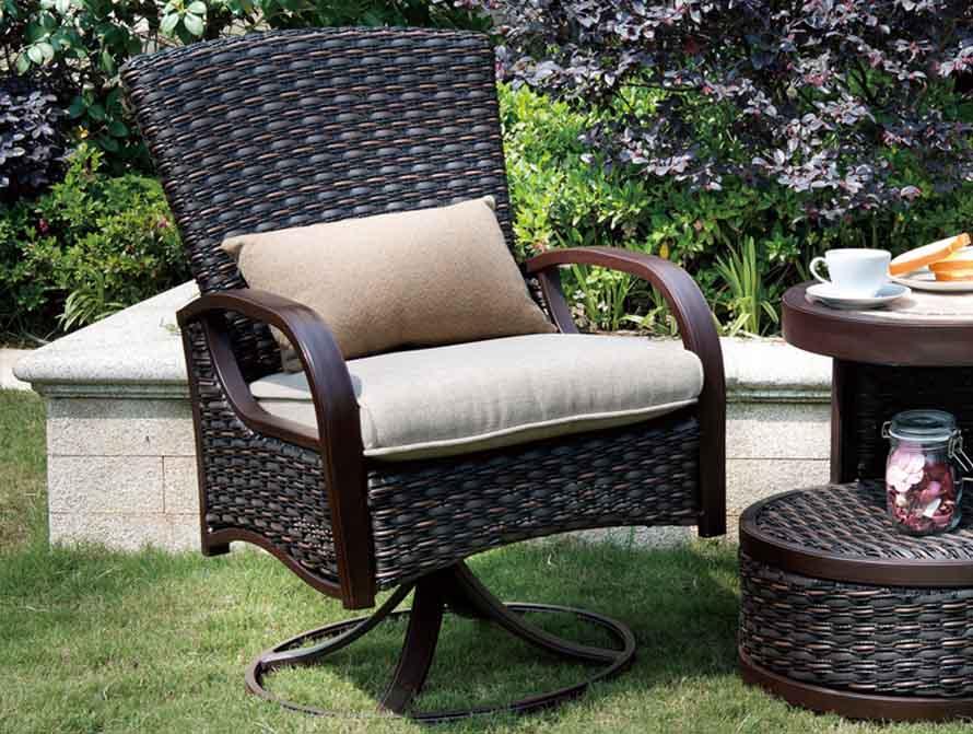 戶外休閑藤椅、編藤桌椅批發(fā)、定制編藤家具、藤家具批發(fā)、訂制編藤桌椅